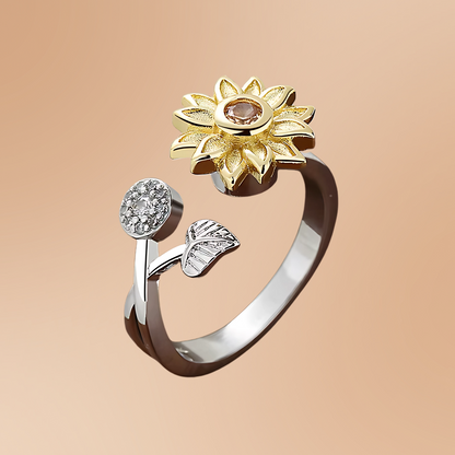 Elegant Daisy Anti-Anxiety Fidget Ring